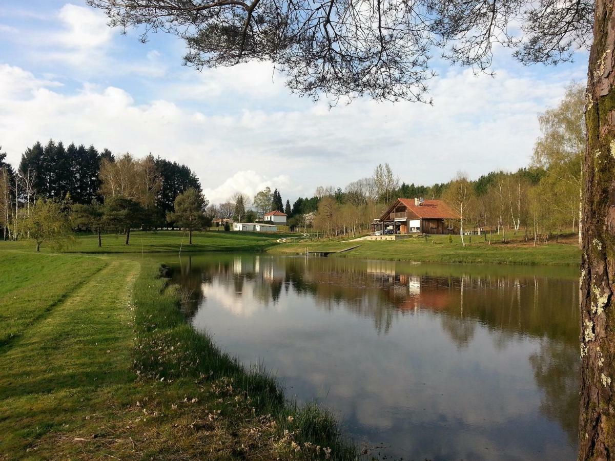Lieux-Au-Lac Augignac Екстериор снимка