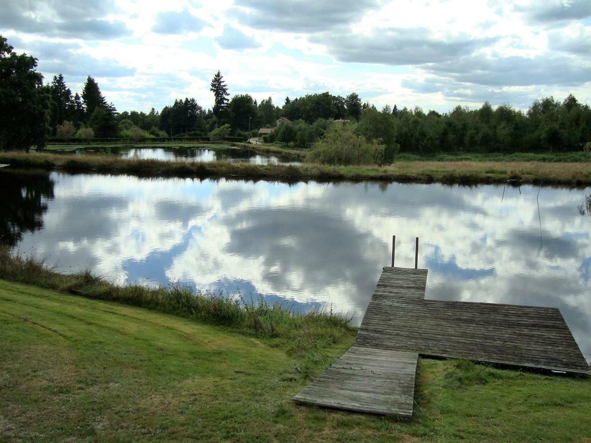Lieux-Au-Lac Augignac Екстериор снимка